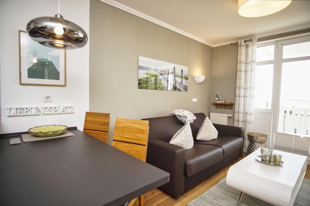 Meeresblick Residenzen FeWo 25 deluxe, inklusive Sauna und Schwimmbadnutzung im AHOI Sellin Goehren  Exterior foto